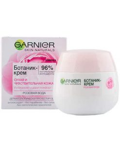 Kem dưỡng ẩm Garnier Skin Naturals cho da khô và nhạy cảm